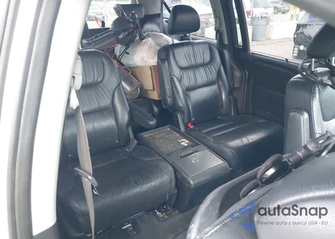 2005 Honda Odyssey Touring from USA, damaged, VIN 5FNRL38865B012348